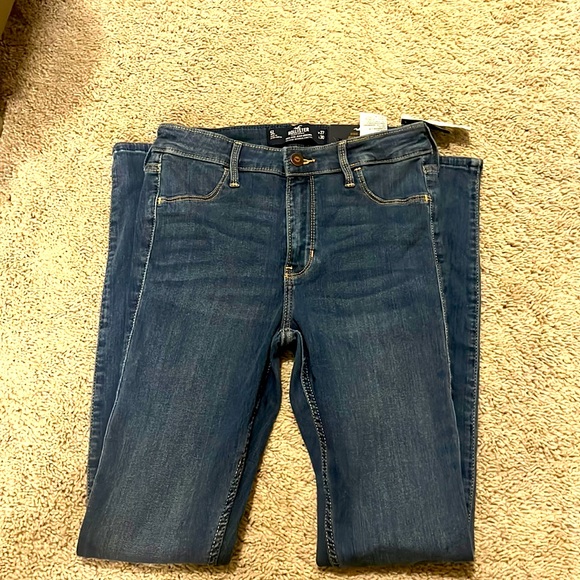 Hollister Denim - NWT HOLLISTER skinny jeans
